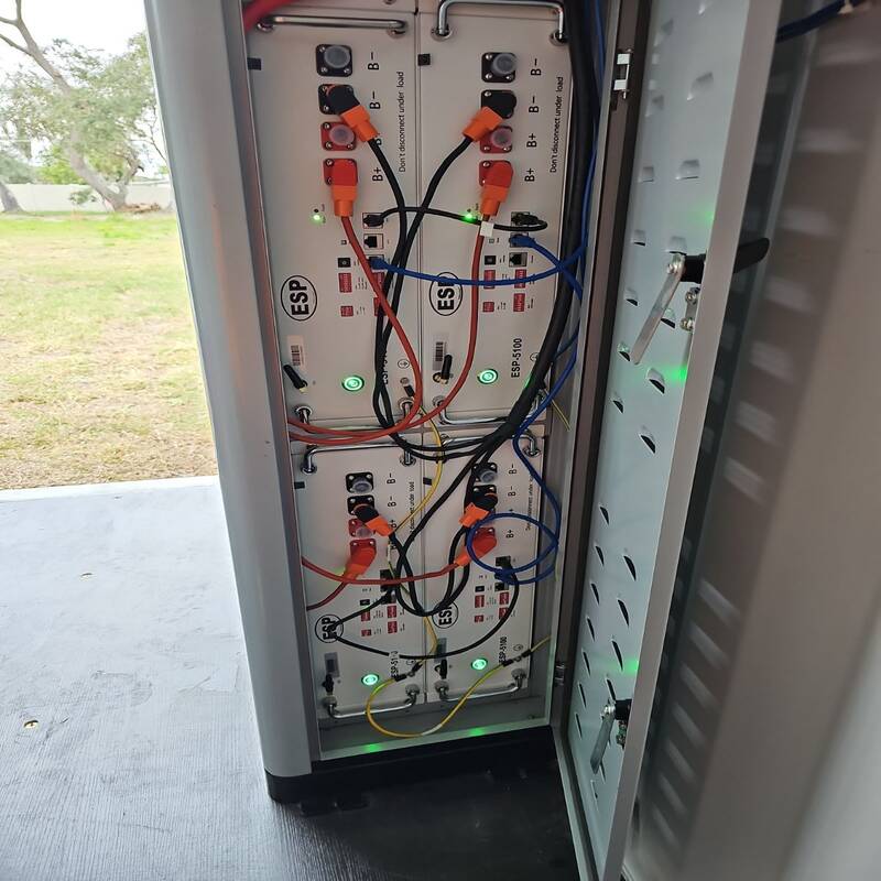 Inside the EndurEnergy ESP-BU20 showcasing the battery packs inside